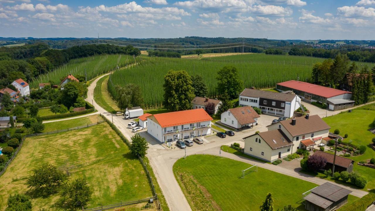 Holledau-Apartments Familie Gmeineder Osterwaal Exterior foto